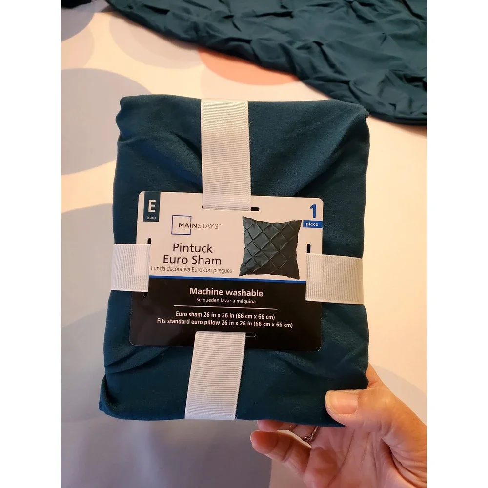 NEW 4 Pintuck Euro Pillow Shams